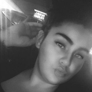 Meet your Posher, Leena